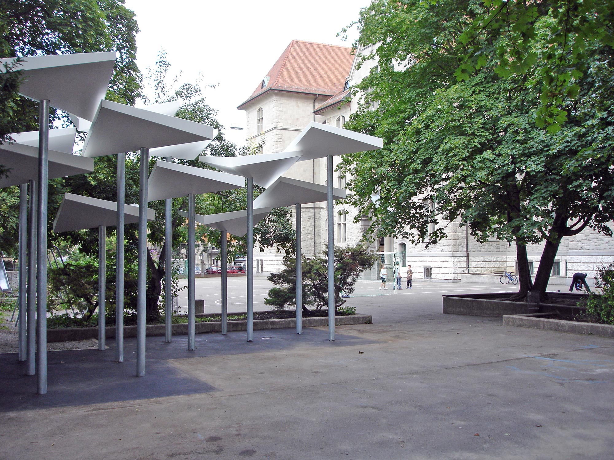 Pausendach Schulhaus Kern